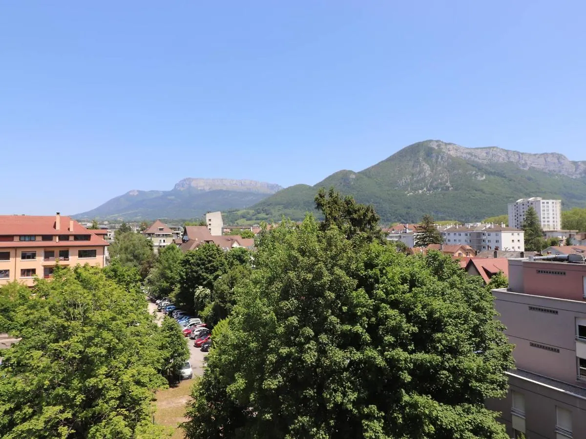 Annecy - Appartement 2 Pieces Renove, Proche Lac Et Centre-Ville, Avec Parking - Fr-1-432-76