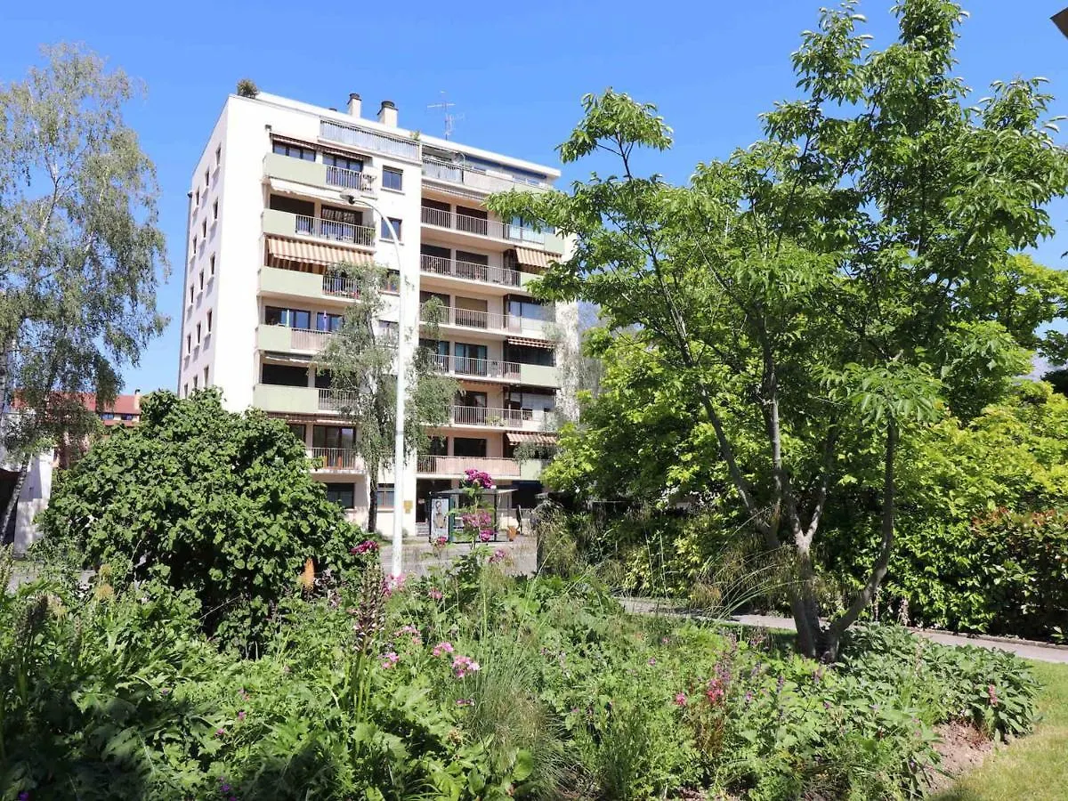 Annecy - Appartement 2 Pieces Renove, Proche Lac Et Centre-Ville, Avec Parking - Fr-1-432-76 0*,