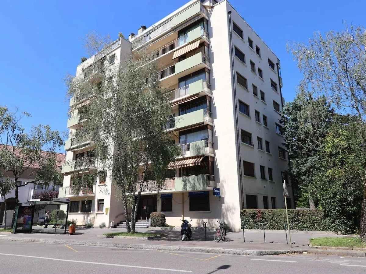 Annecy - Appartement 2 Pieces Renove, Proche Lac Et Centre-Ville, Avec Parking - Fr-1-432-76 Apartment