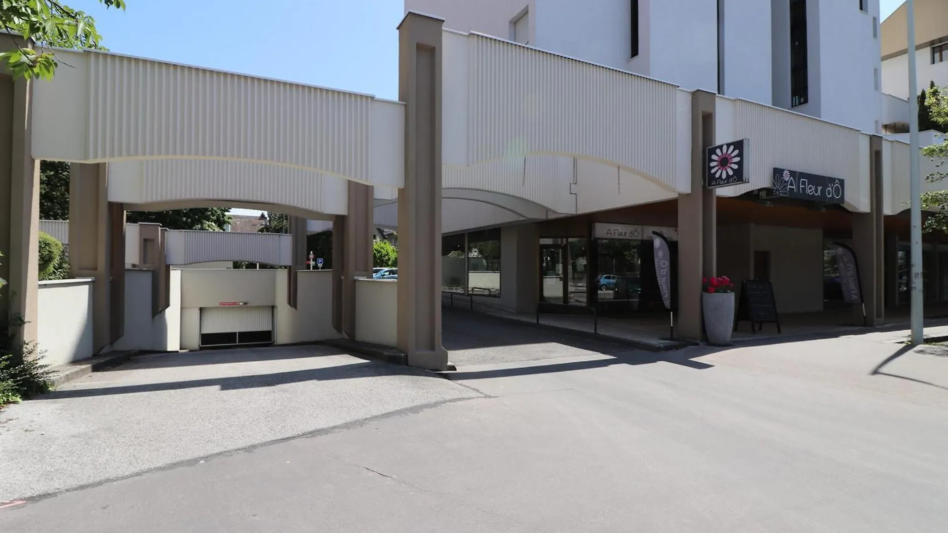 Apartment Annecy - Appartement 2 Pieces Renove, Proche Lac Et Centre-Ville, Avec Parking - Fr-1-432-76
